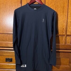 EUC Under Armour Men's Long Sleeve Tactical Tee size XL